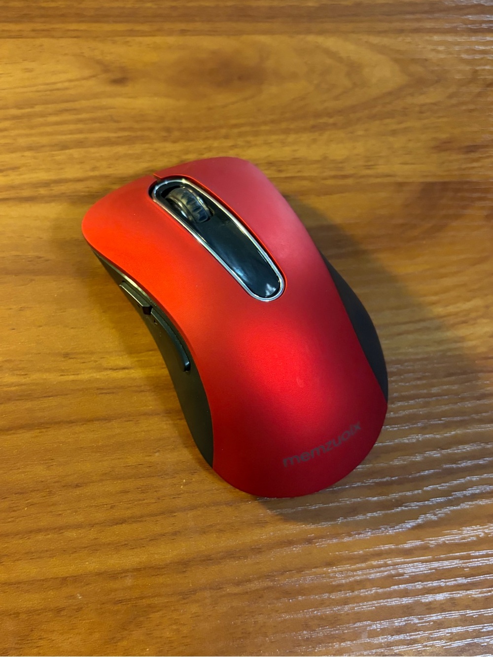 Wireless Red Ergonomic Mouse with Side Buttons